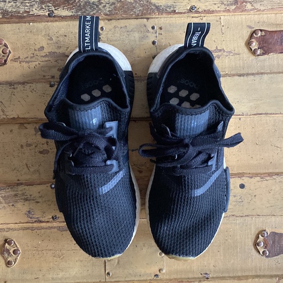 ADIDAS ORIGINALS NMD R1 BLACK TRAINERS WORKOUT SNEAKERS SHOES 5.5 MALE 7.5 WOMAN - Picture 5 of 16